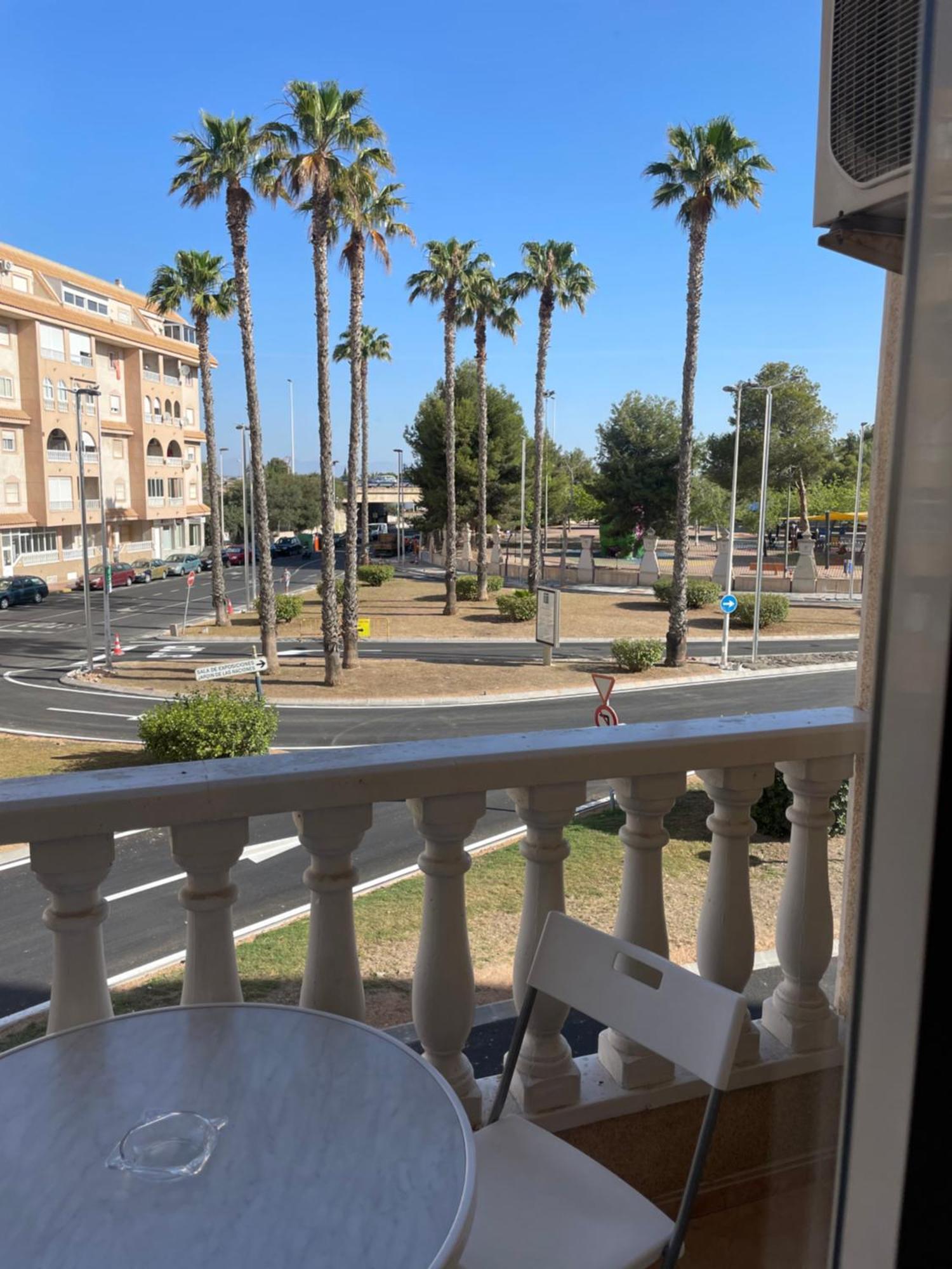 Nice Apartment Near The Park Torrevieja Zewnętrze zdjęcie